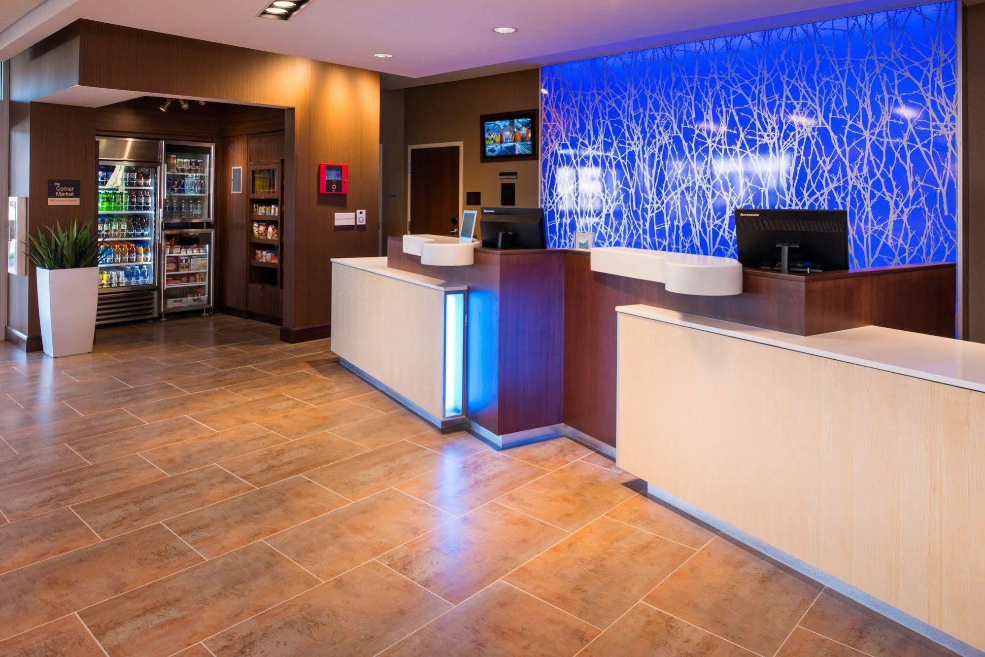 Fairfield Inn & Suites By Marriott Akron Stow Exterior photo